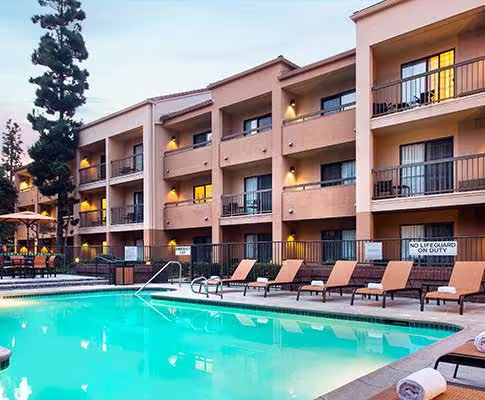 Related hotel image