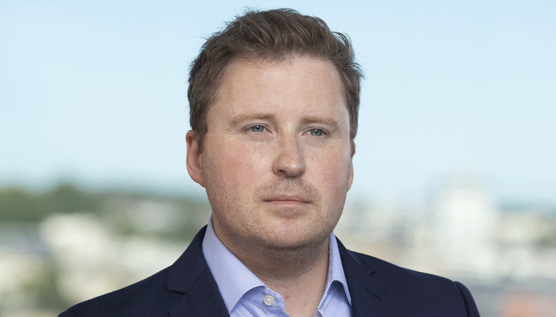 Kristian, Scholfield,TLT