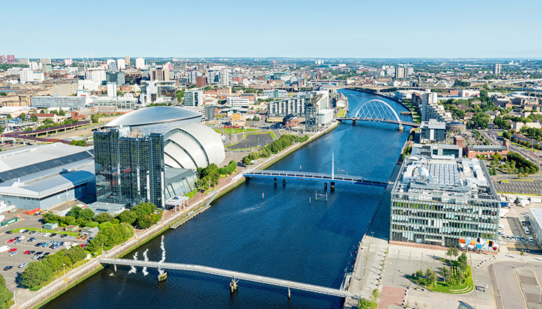 Outdoors_Glasgow_web