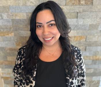 Professional picture of a woman.