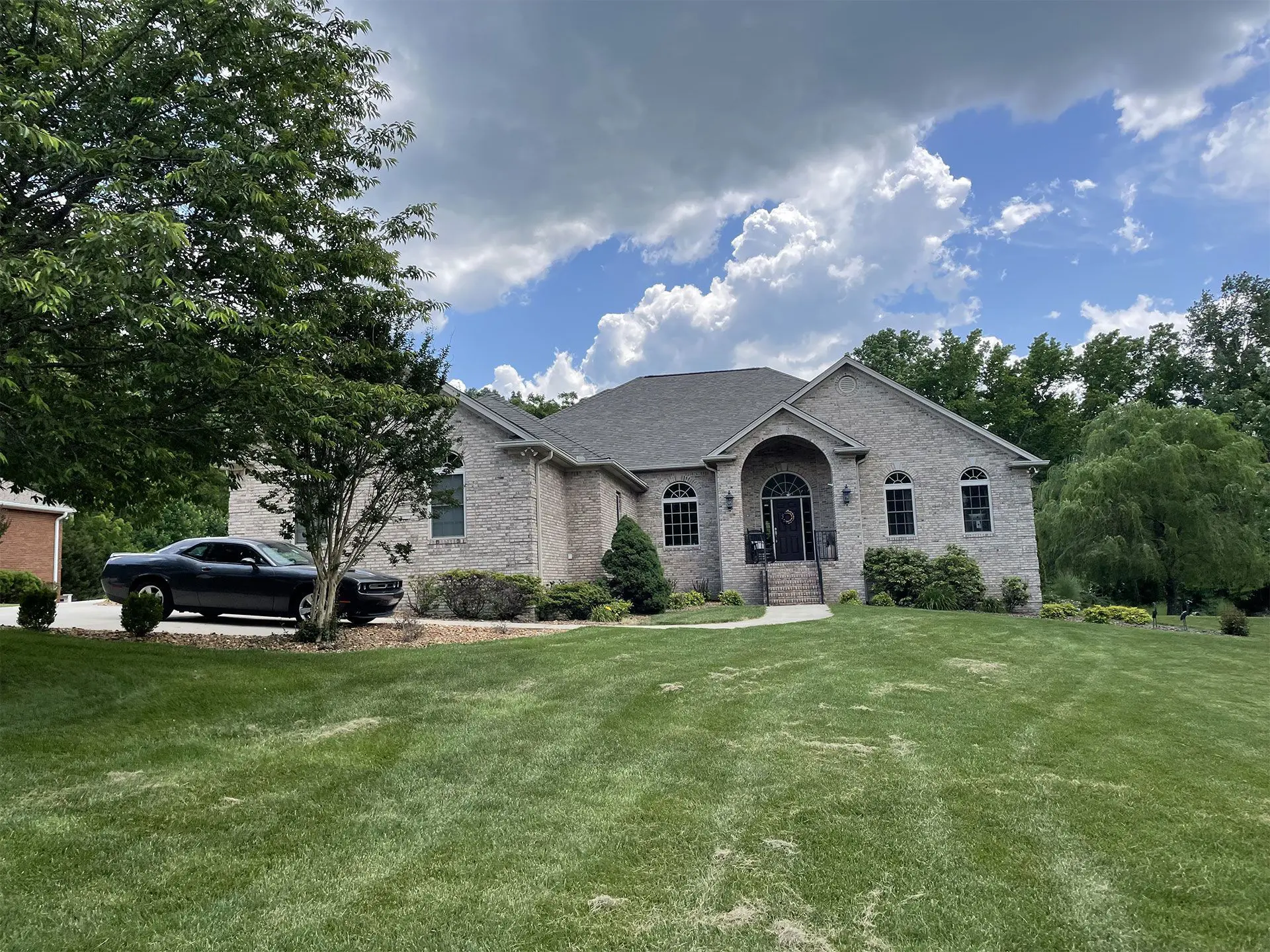 roofing company completed project