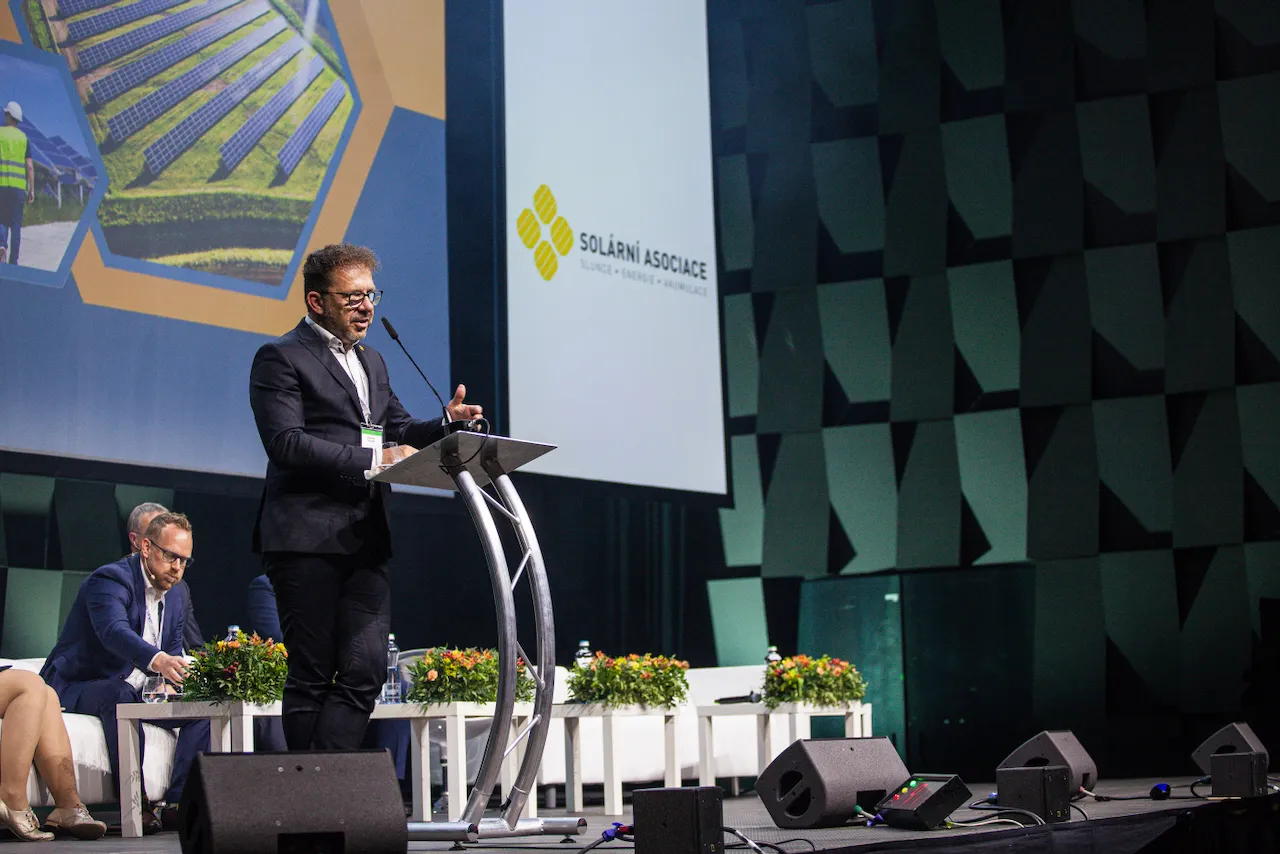 Přednáška na Solární konferenci.