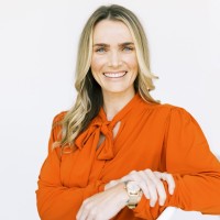 Profile picture of a sales leader.