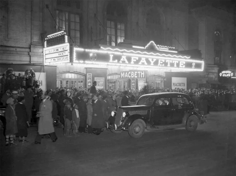 Crowd outside the Lafayette Theatre, Harlem, at the opening of “Macbeth”.