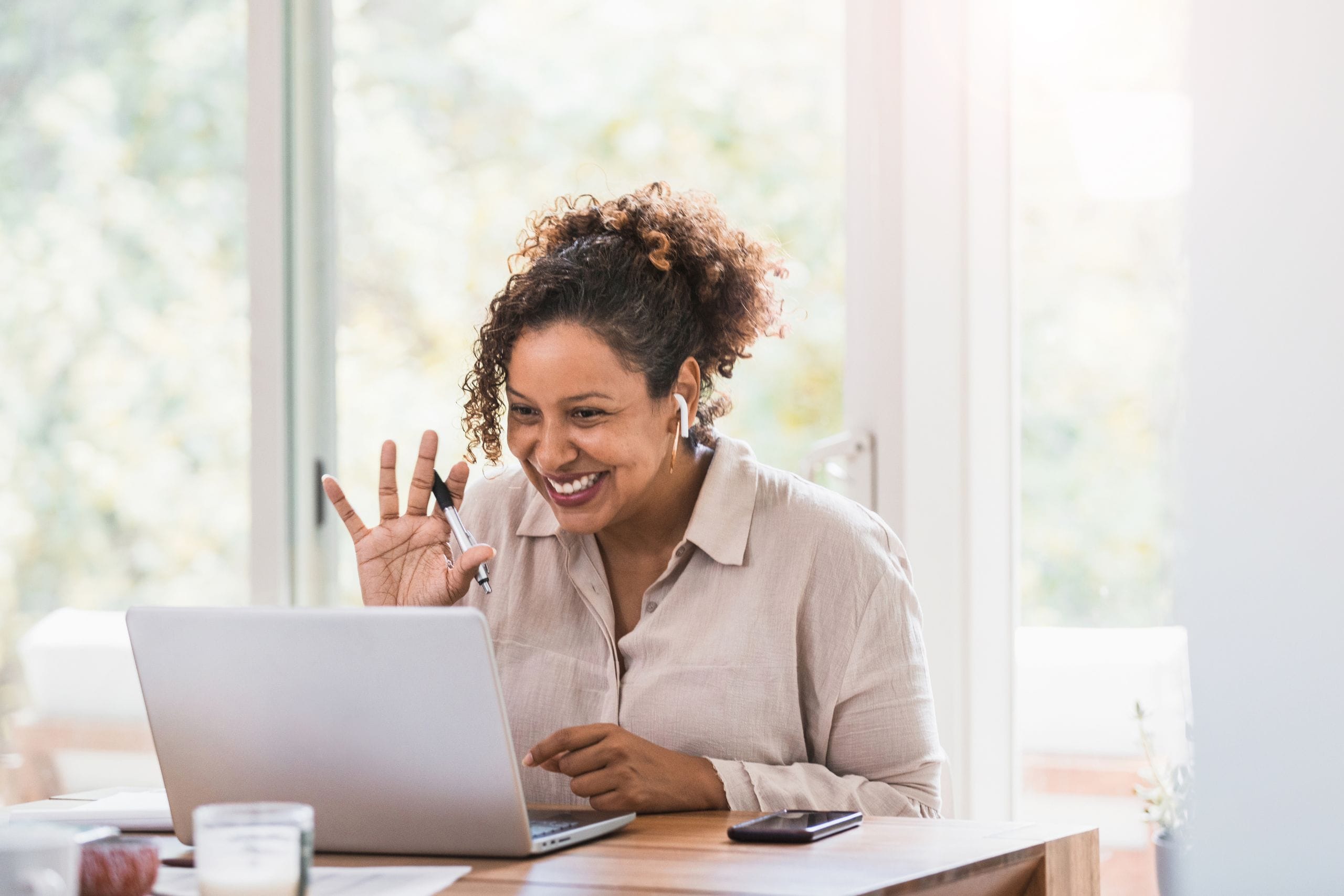 5 Reasons Workplace Camaraderie Matters