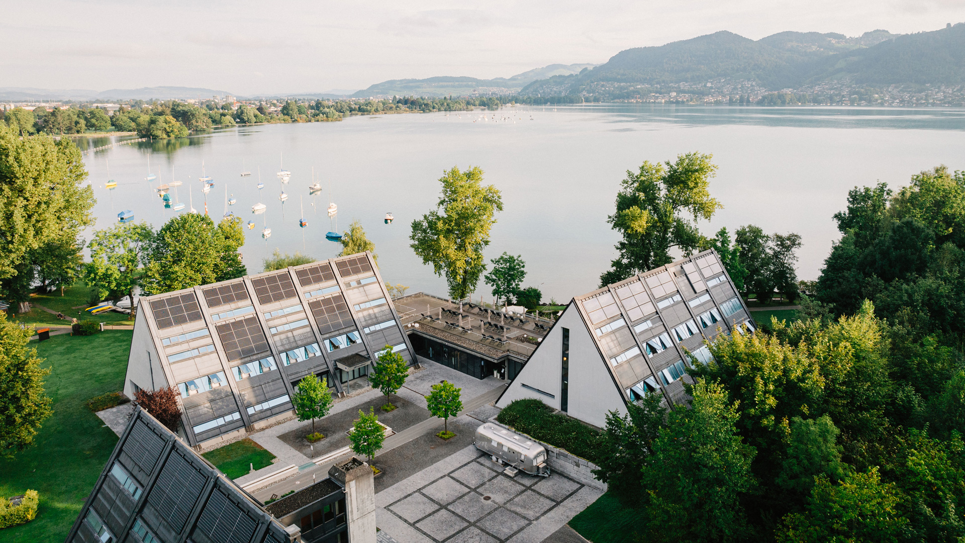 Ab November 2025: Neuer Standort des PhysioFit Schönberg im Deltapark Vitalresort im Gwatt.