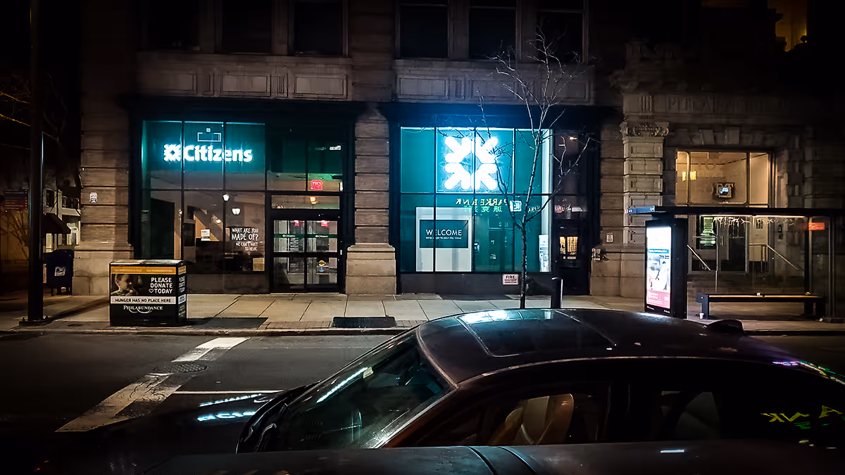 Banking & Financial Institutions Dimensional Letters