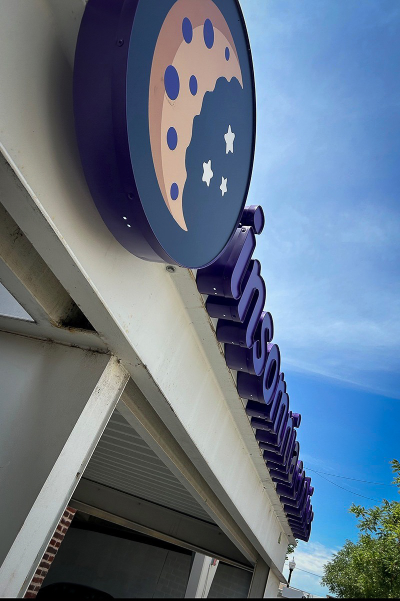 Retail & Shopping Centers | Channel Letter Signs