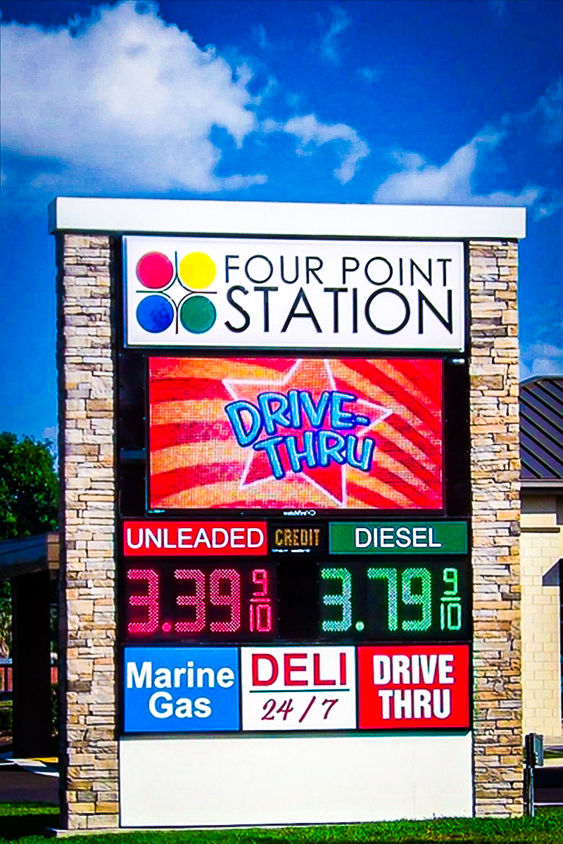 Retail & Shopping Centers | LED Message Signs