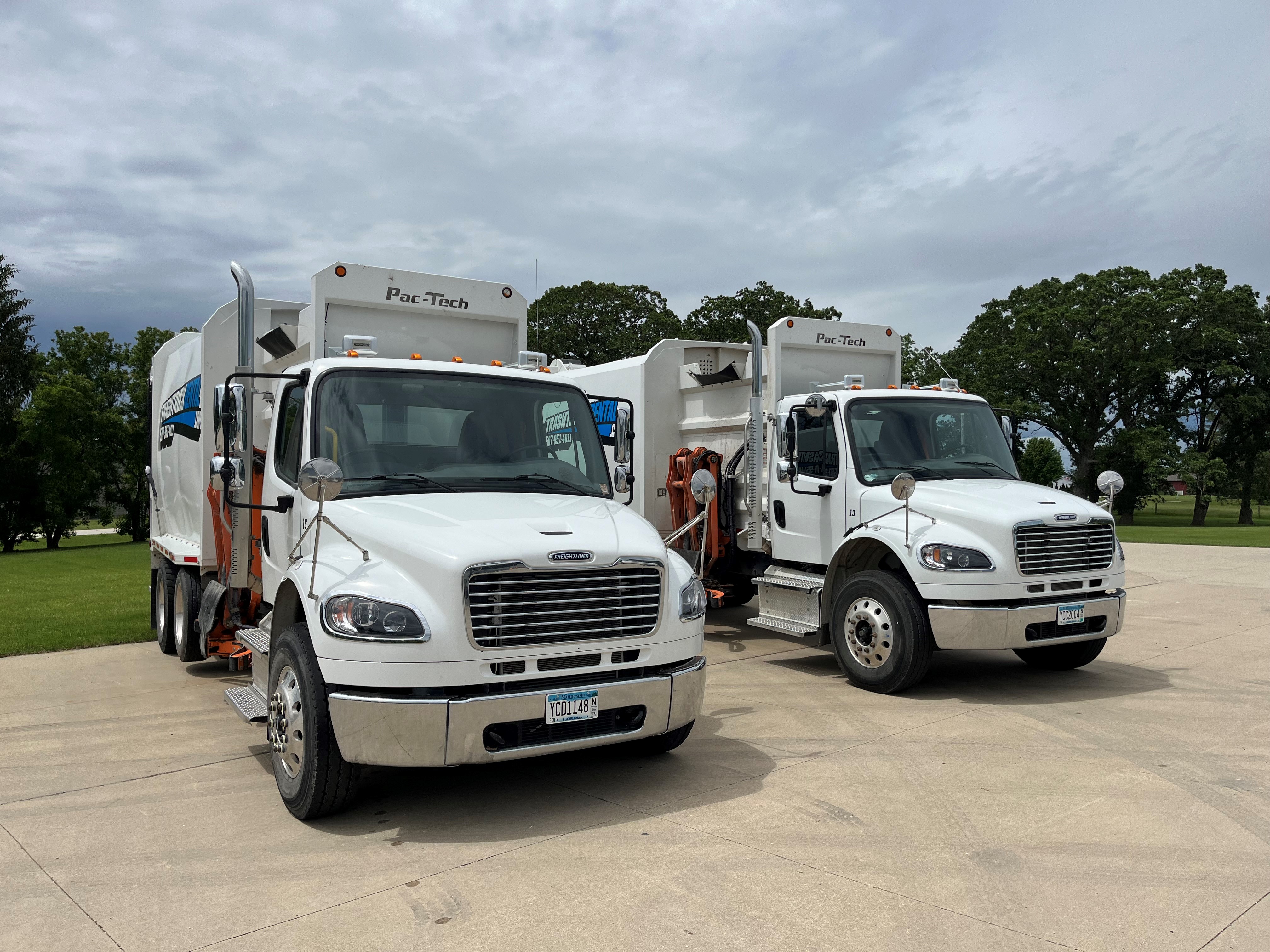2024 Freightliner M2 Pac-Tech rear load garbage truck front view#1.3
