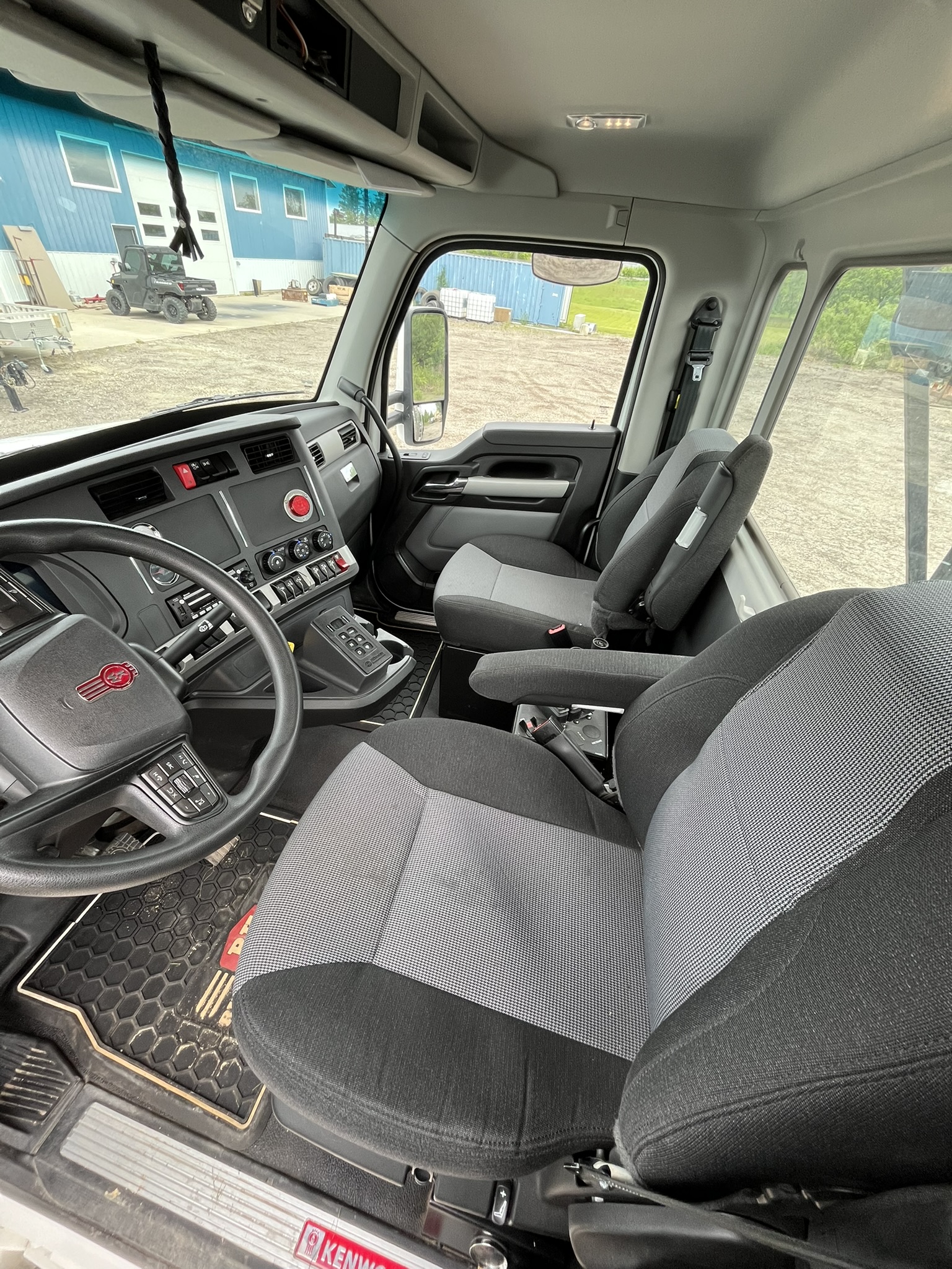 Pac-Tech rear view with hydraulics#1.3