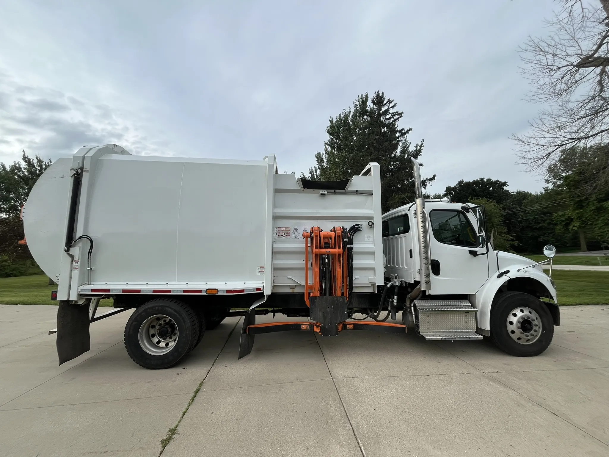 Pac-Tech rear loading mechanism detail#1.3