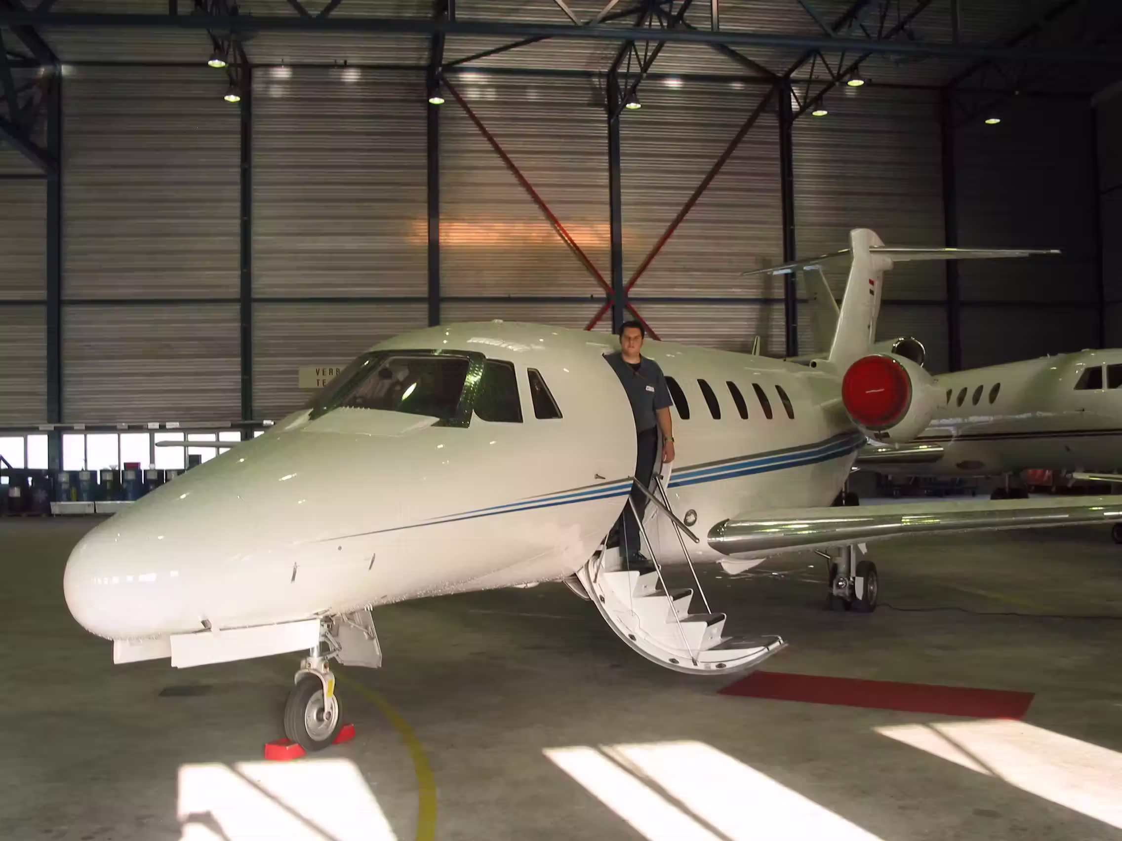 Early AOG support vehicle ready for mobile aircraft repair services in the 1990s