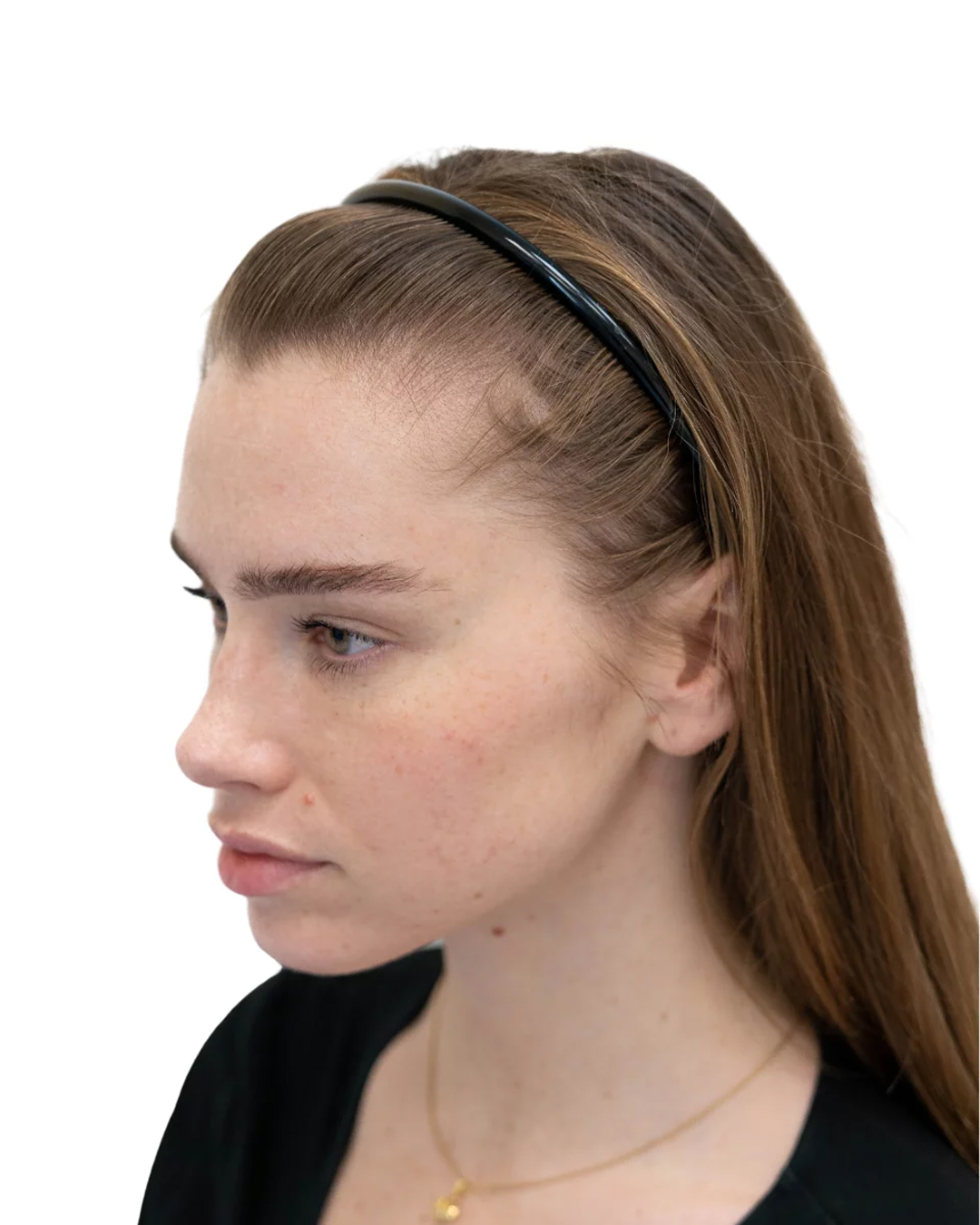 Emilia före hårbehandlingen