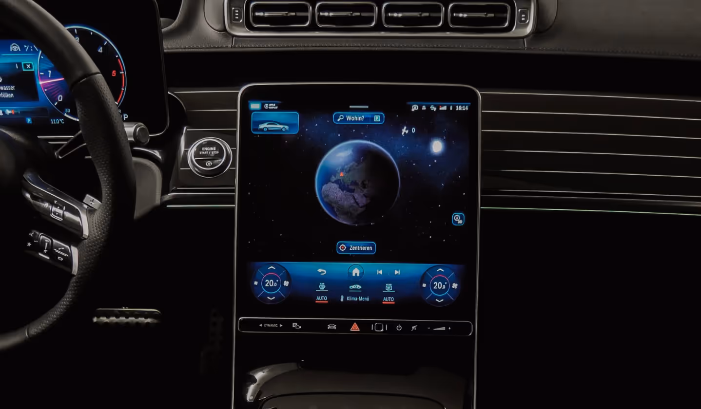 Mercedes Benz Innenraum einer S-Klasse