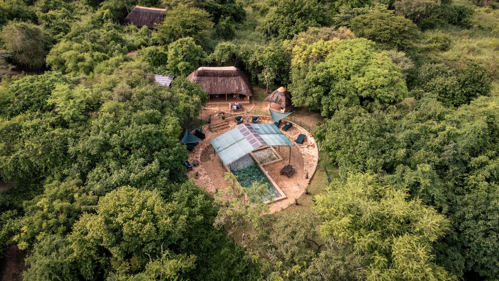 Wi-Fi at Murchison River Lodge pool lounge