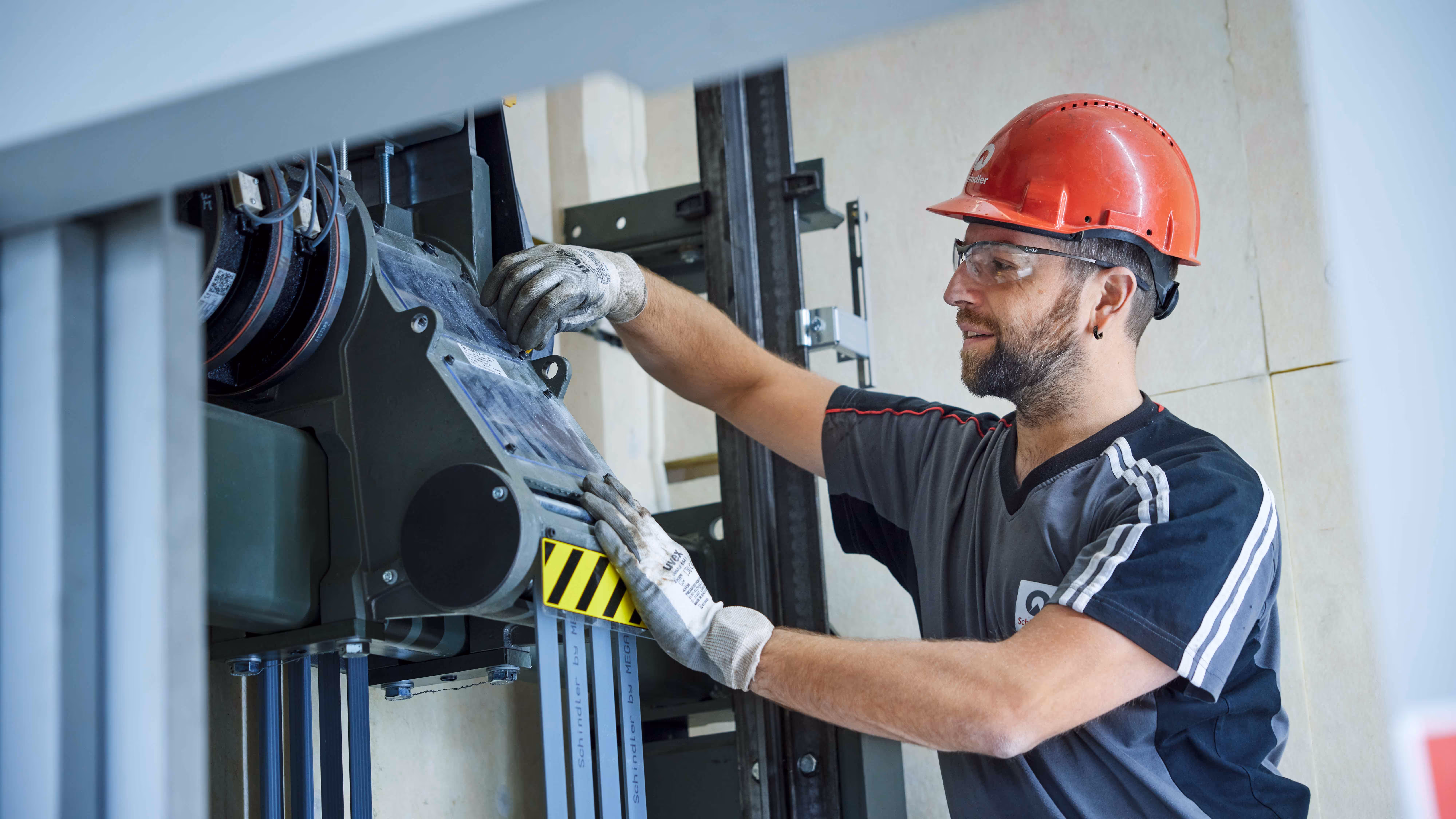 Ремонт ліфтів та ескалаторів