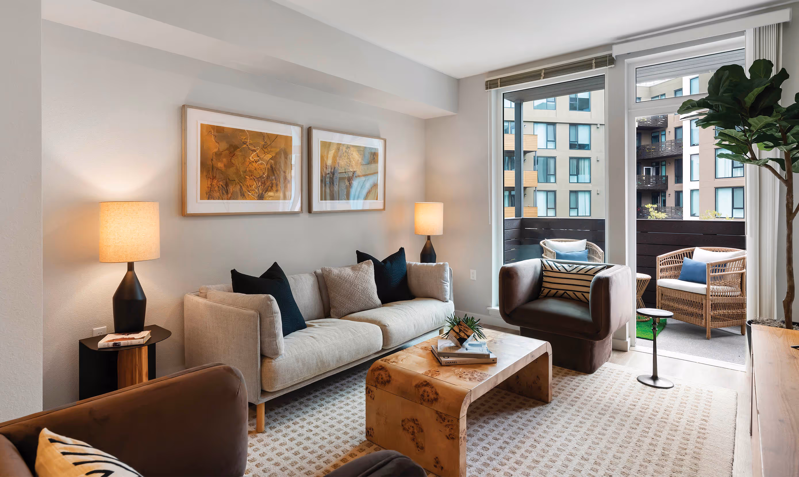 Living room unit 409