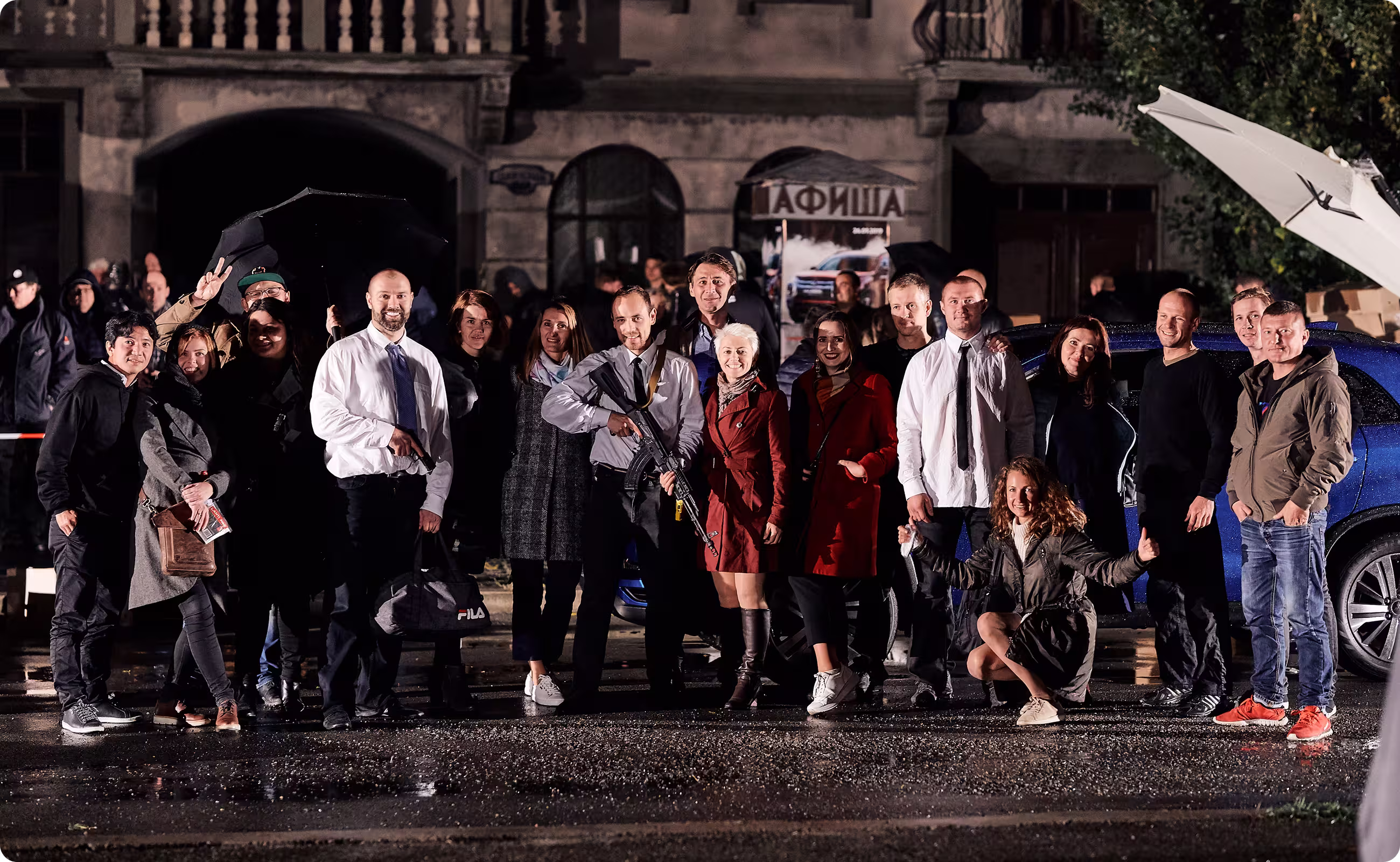Image with all crew which filmed a movie