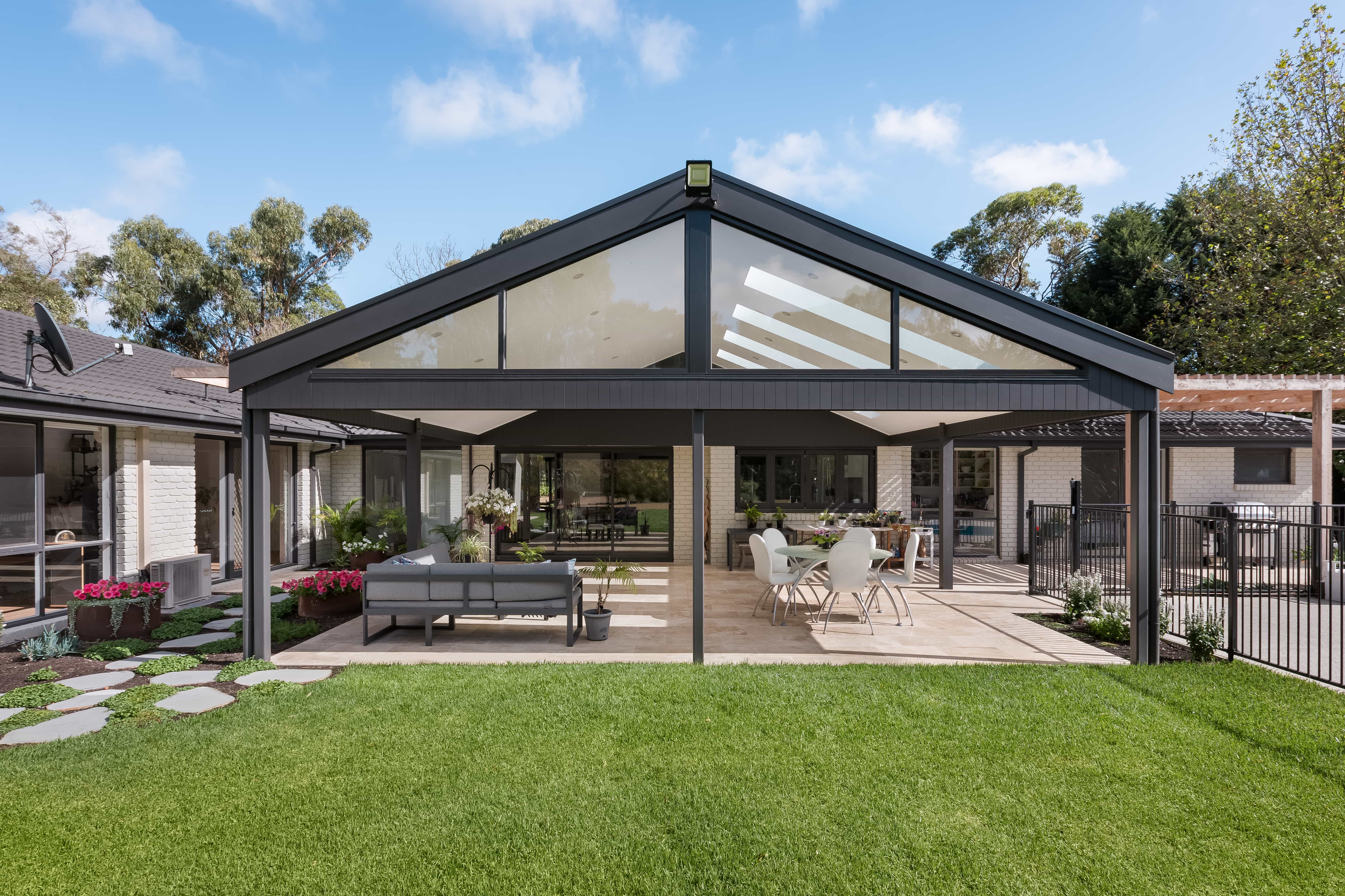 outdoor living design in mornington peninsula