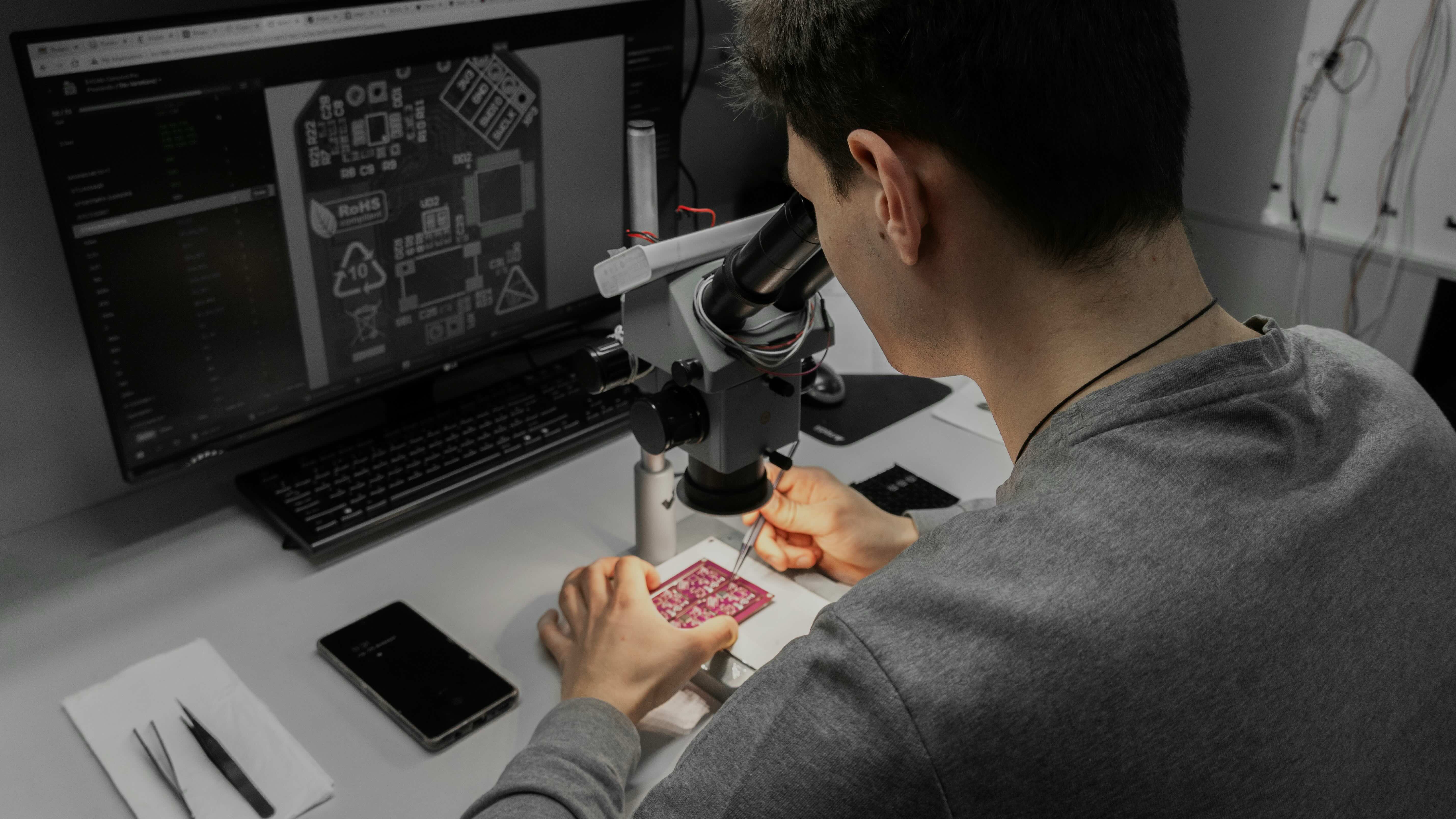 Regeneron Science Talent Search: Eligibility, Research Report, and Application Guide