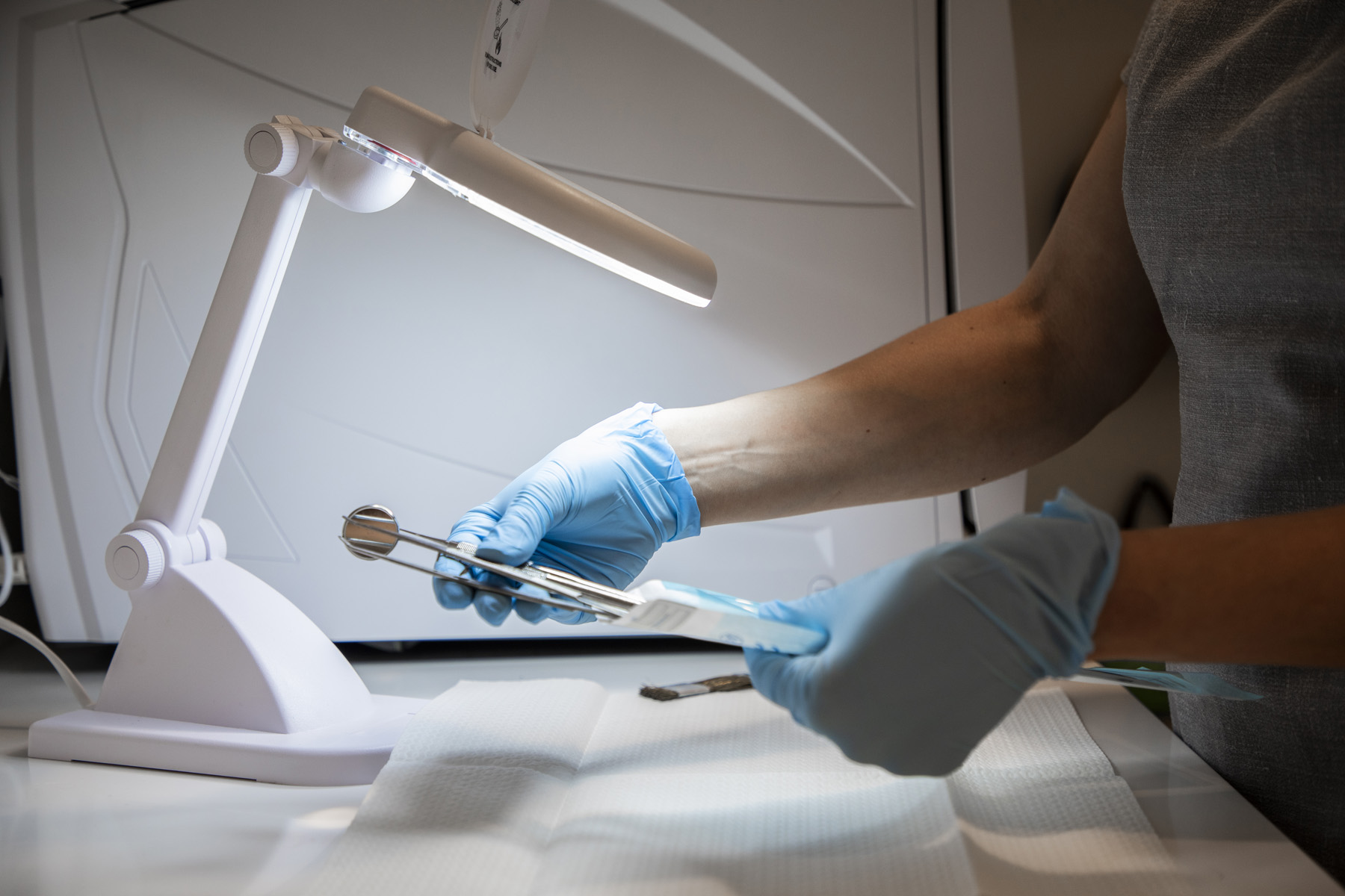 Dental implant treatment slide at Maida Smiles dental clinic, Maida Vale, London