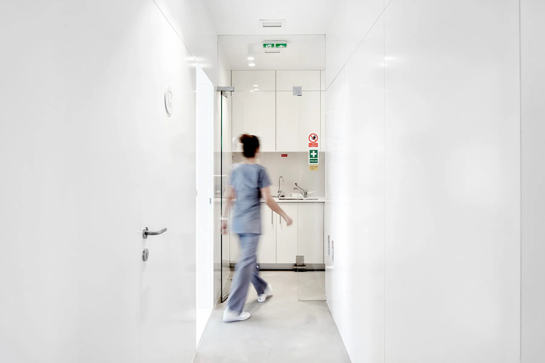 Dental implant treatment slide at Maida Smiles dental clinic, Maida Vale, London