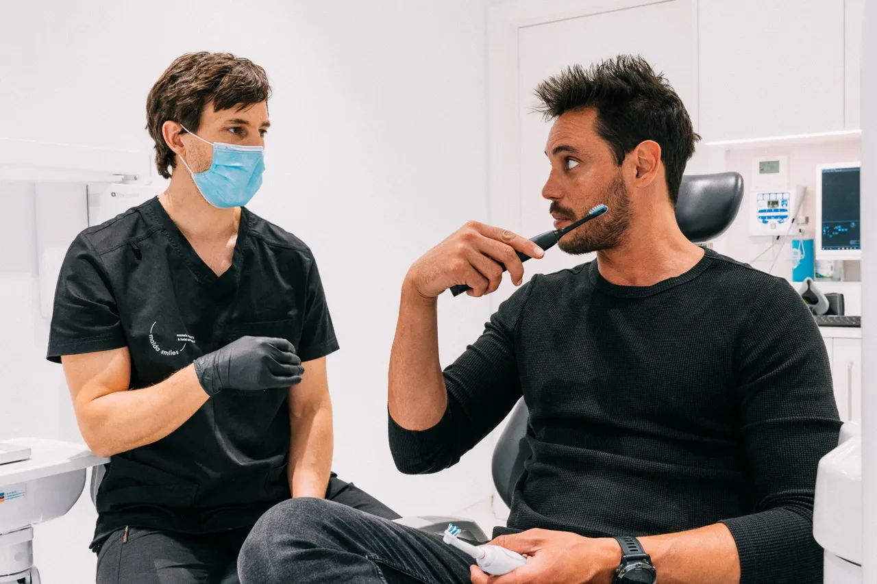 Dental implant treatment slide at Maida Smiles dental clinic, Maida Vale, London