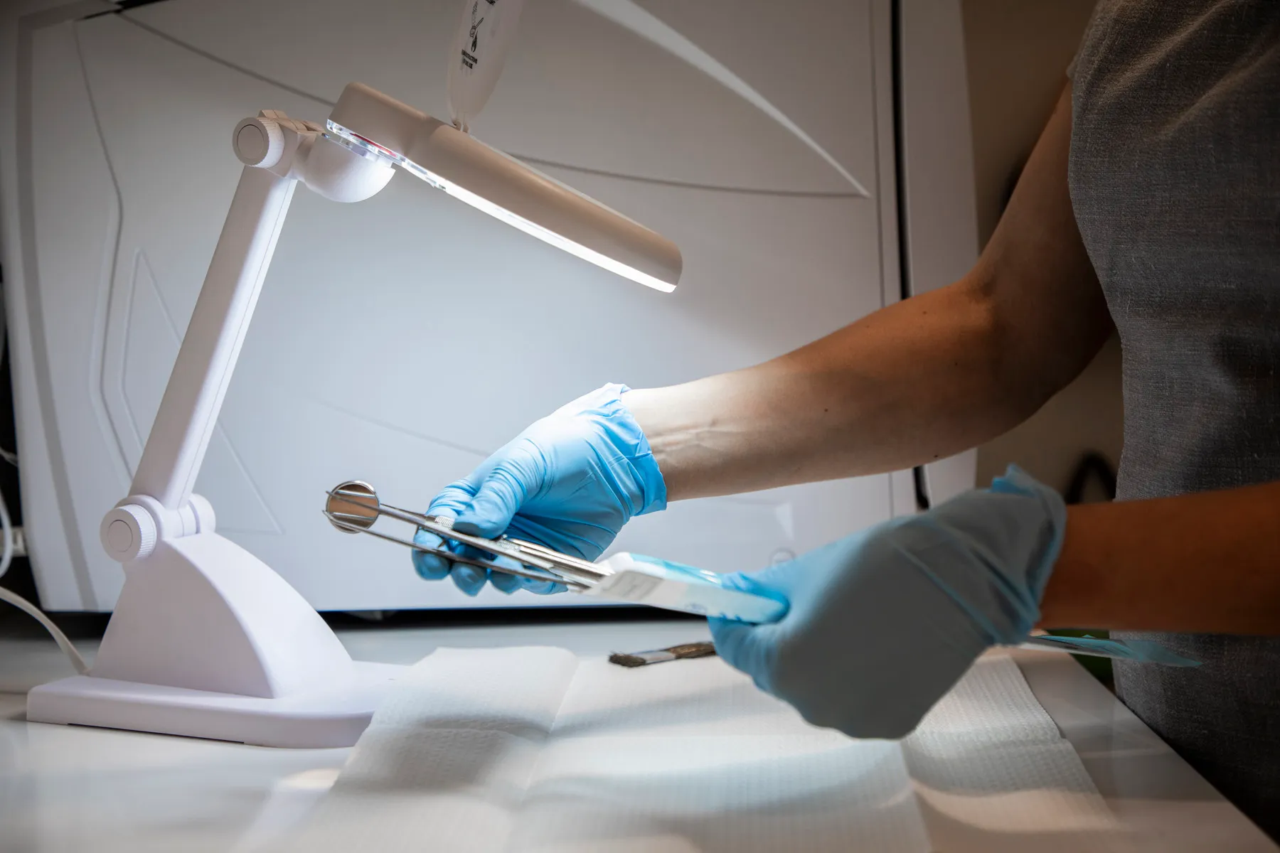 Dental implant treatment slide at Maida Smiles dental clinic, Maida Vale, London