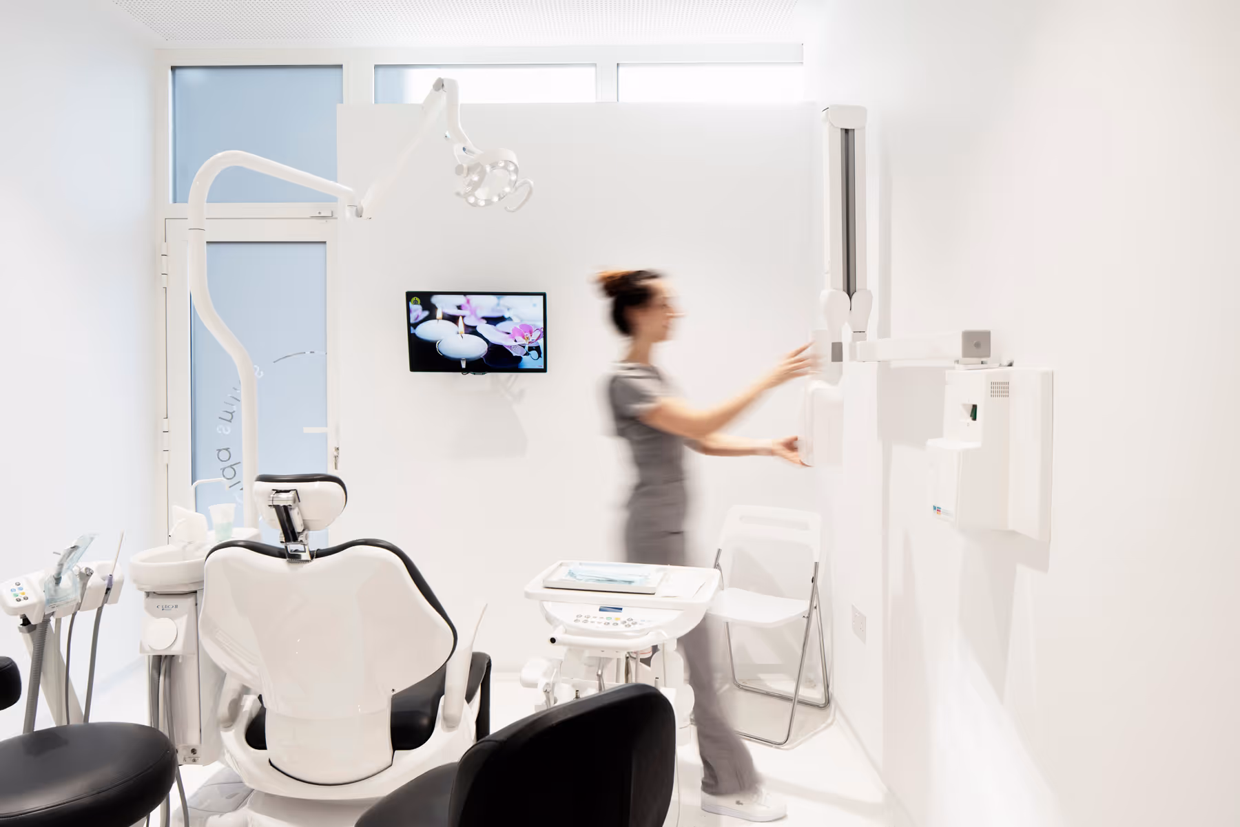 Imagen de portada del artículo «¿Cuánto dura un tratamiento de conducto en Maida Vale?» — clínica dental Maida Smiles, Maida Vale, Londres