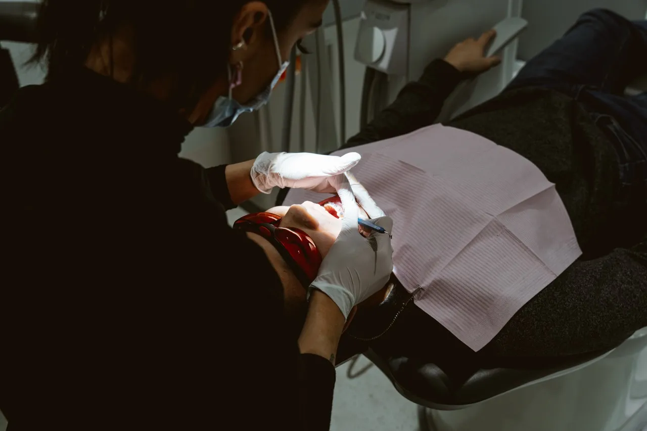 Cover image for the blog post "What are Self ligating brackets?" — Maida Smiles dental clinic, Maida Vale, London
