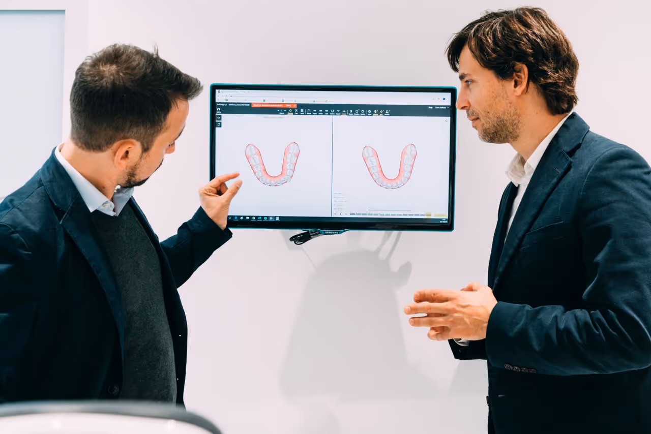 Imagen de portada del artículo «Cómo prepararse para un tratamiento de implantes dentales» — clínica dental Maida Smiles, Maida Vale, Londres