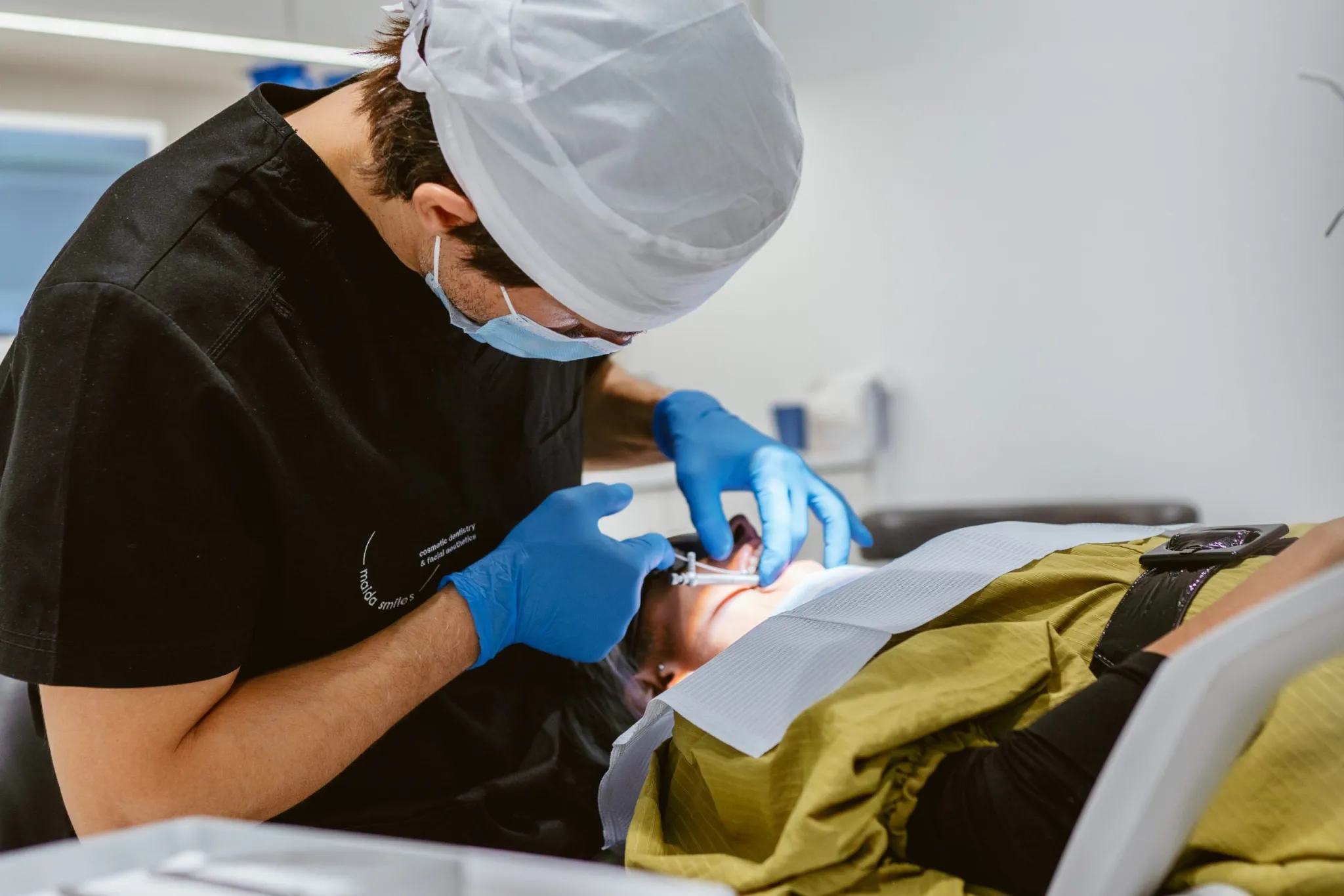 Dry Socket: Symptoms, Prevention and Wisdom Tooth Recovery