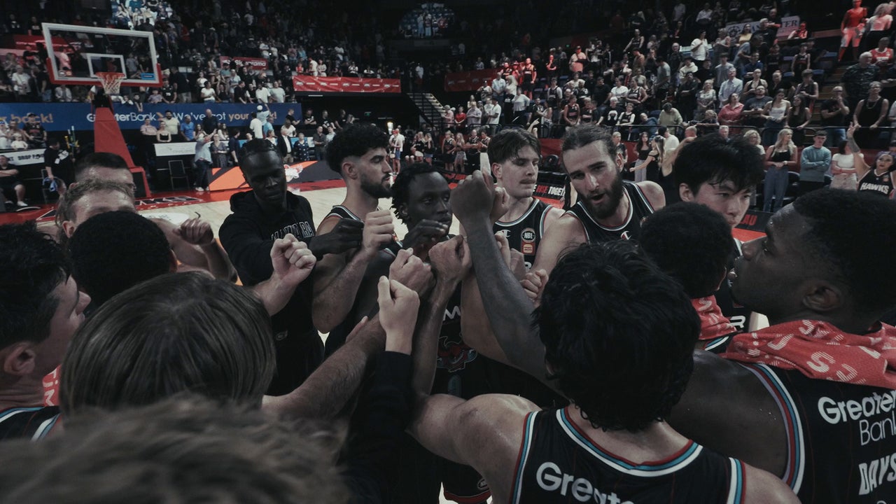 RD 16 Highlight Reel v NZ Breakers
