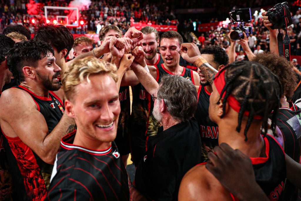 Hawks level series in home thriller