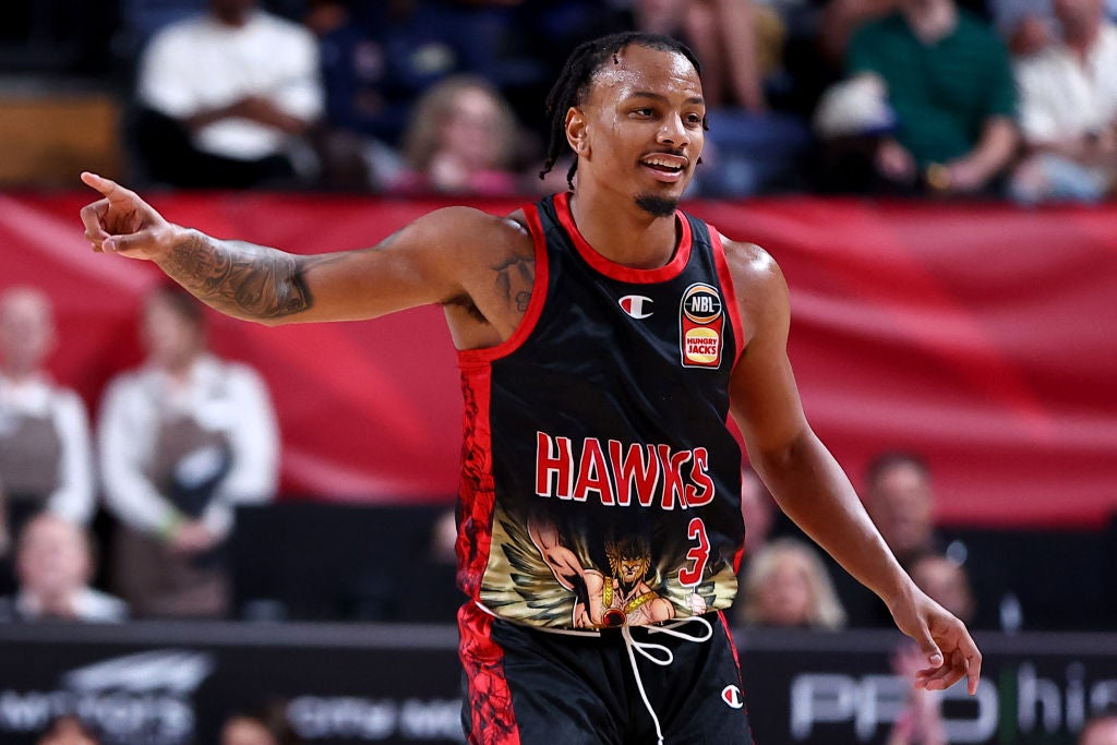 Hawks blow 36ers away to continue ladder climb