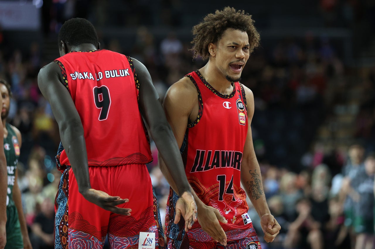 Hawks beat the Breakers to celebrate start of Tatum's tenure