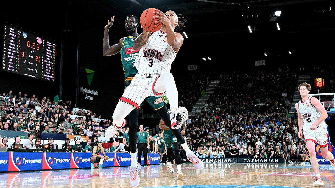 Hawks downed by JackJumpers in Tasmania