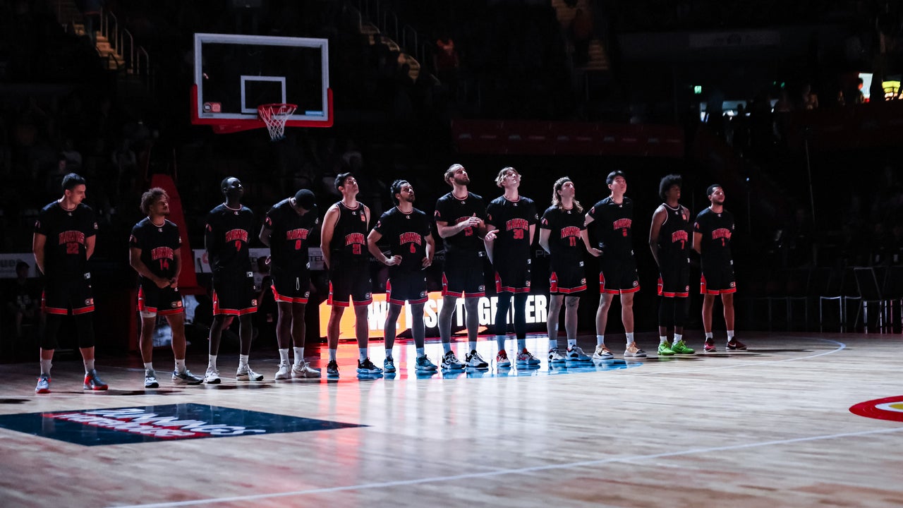 Gallery: Hawks vs Kings