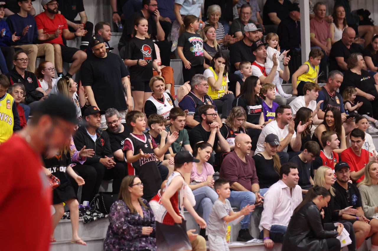 2023 09 03 Hawks Vs Breakers Snakepit 0t3a8309 Joelarmstrong47