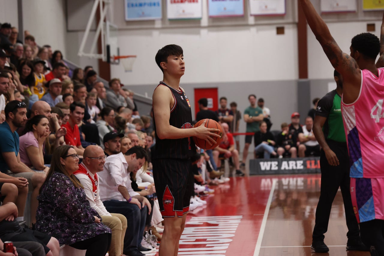 2023 09 03 Hawks Vs Breakers Snakepit 0t3a8170 Joelarmstrong47 (1)