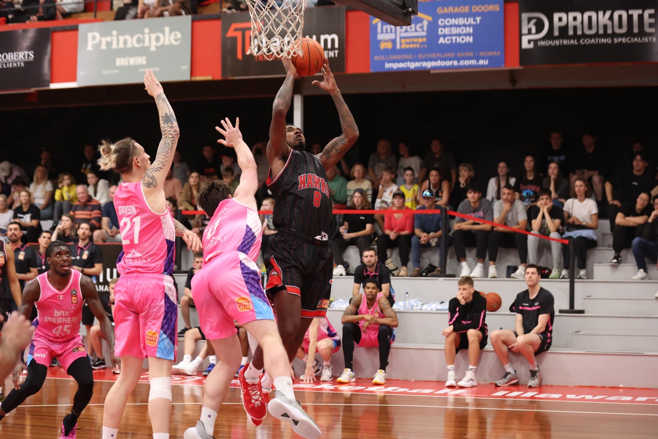 2023 09 03 Hawks Vs Breakers Snakepit 0t3a8122 Joelarmstrong47