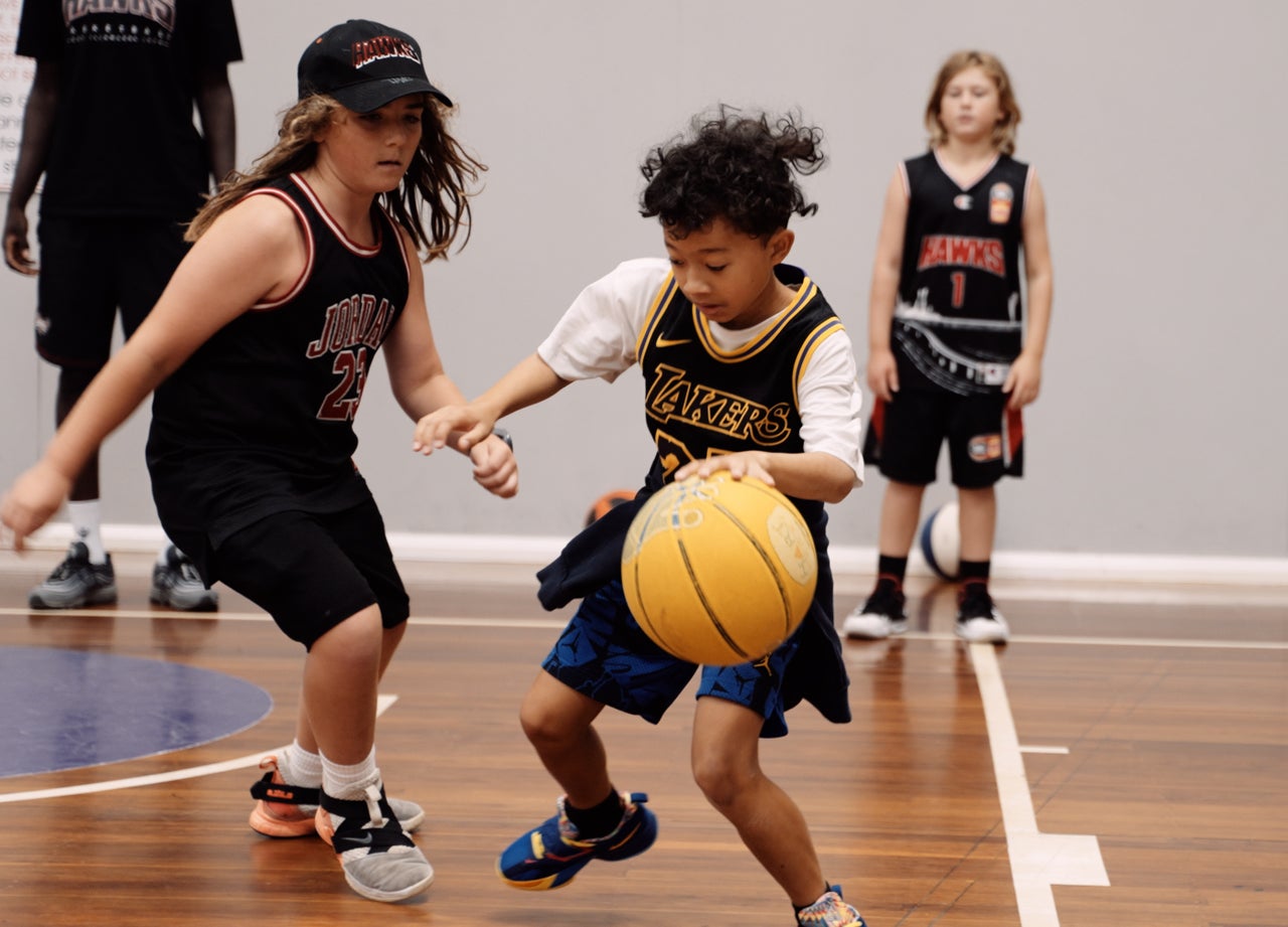 C5372.00 00 06 68.still008