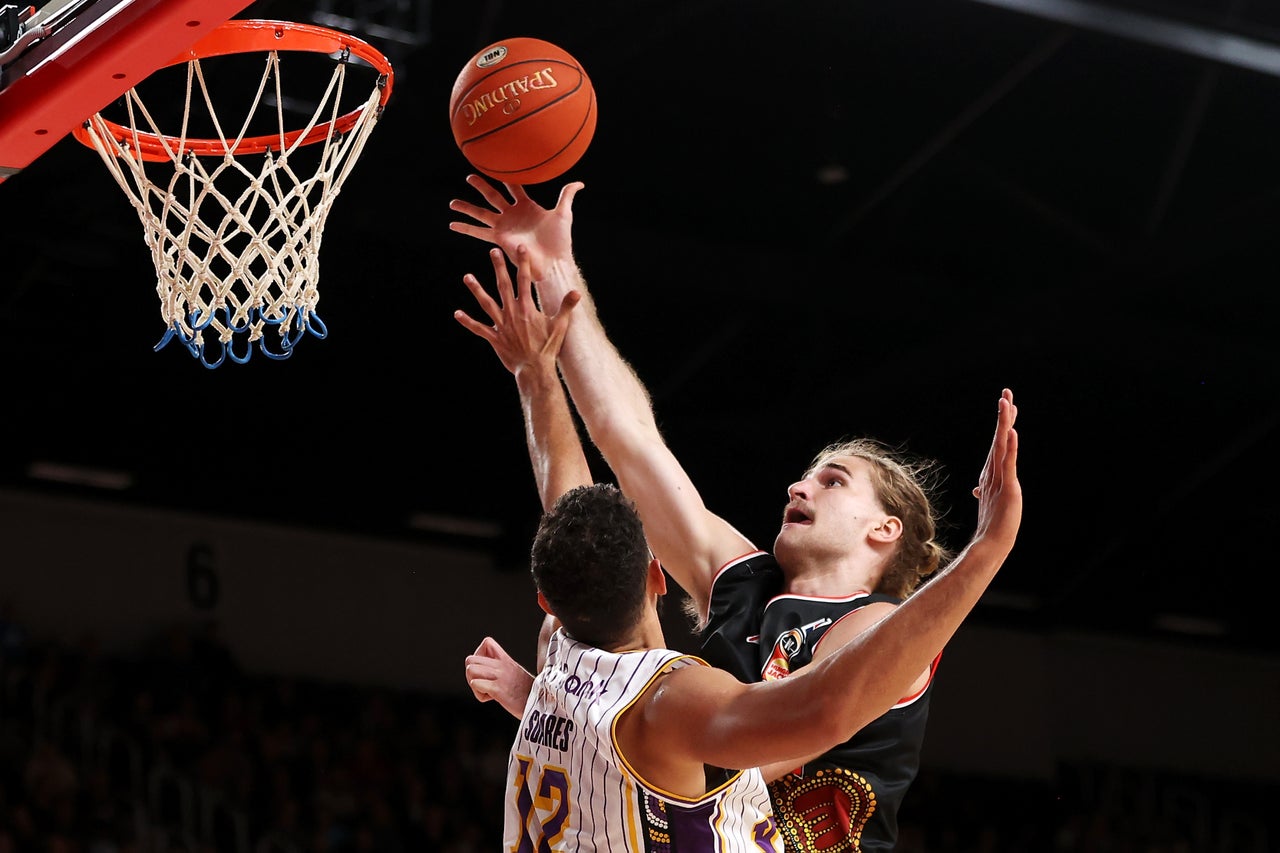 Hawk Eye Froling Finds Range