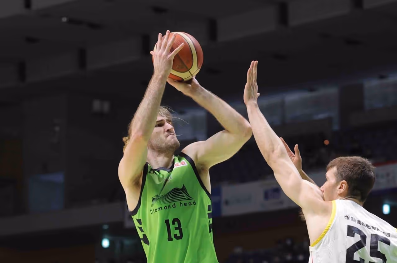 Froling Drives Tight Win in JBL