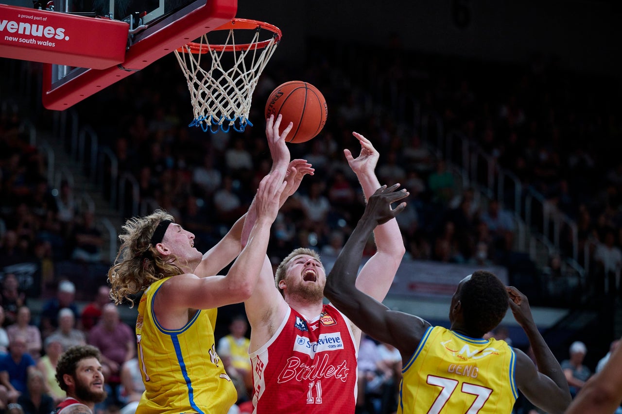 Round 16: Hawks vs Bullets Highlights