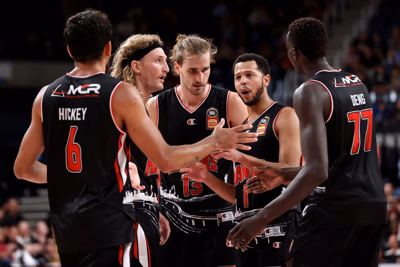 JackJumpers Win Against Gritty Hawks