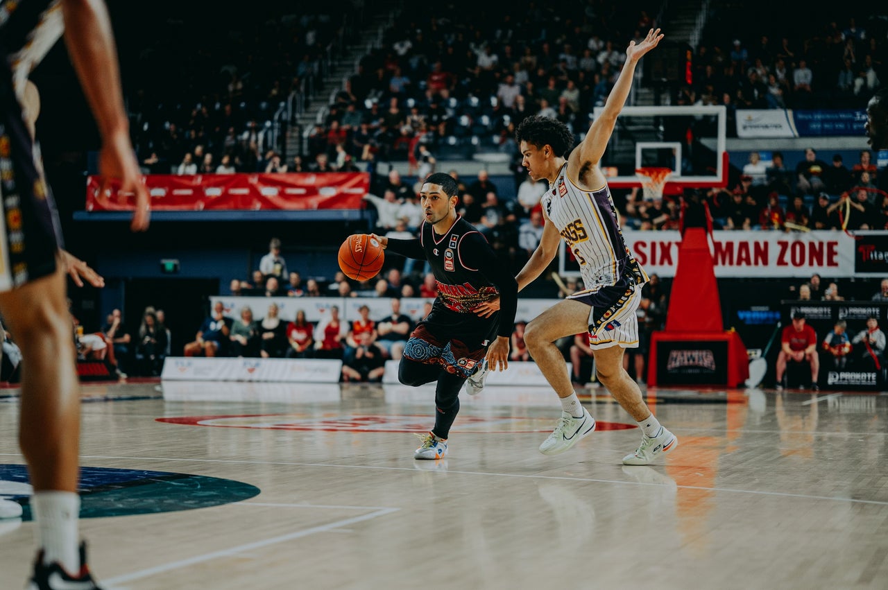 Illawarra Hawks Roster Update - Peyton Siva