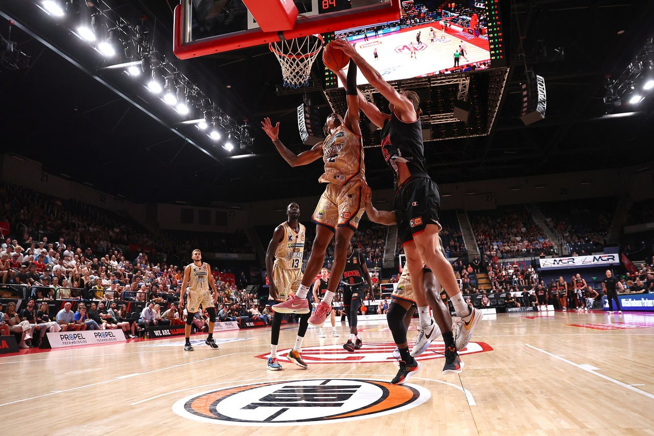 Round 13: Hawks vs Taipans Highlights