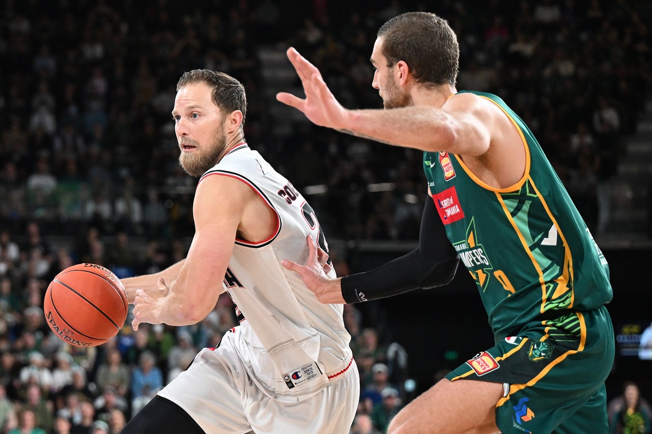 Round 12: JackJumpers vs Hawks Highlights